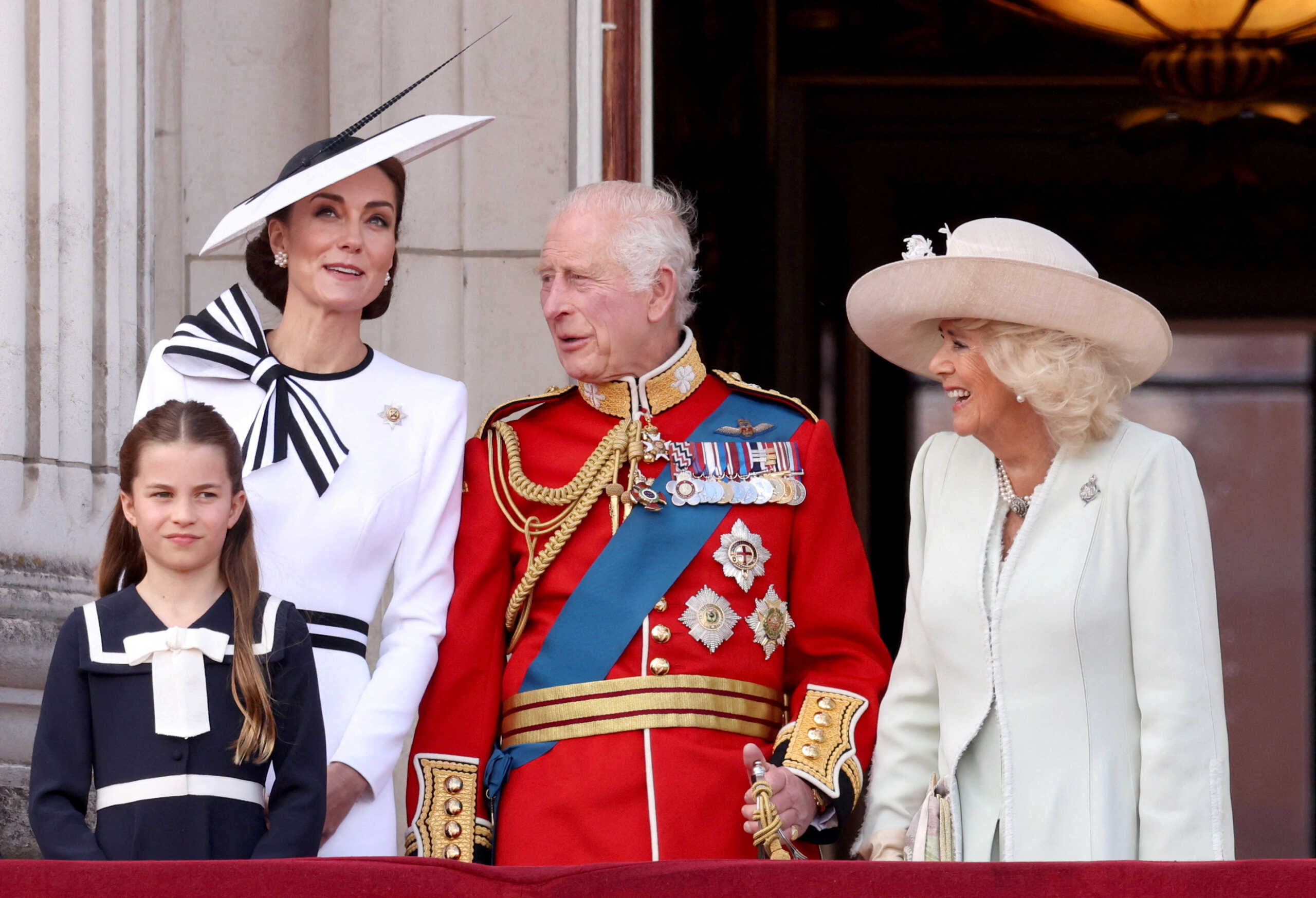 Βασιλιάς Κάρολος: Η γλυκιά χειρονομία προς την Κέιτ Μίντλετον στην πρώτη εμφάνισή της μετά τη διάγνωση με καρκίνο