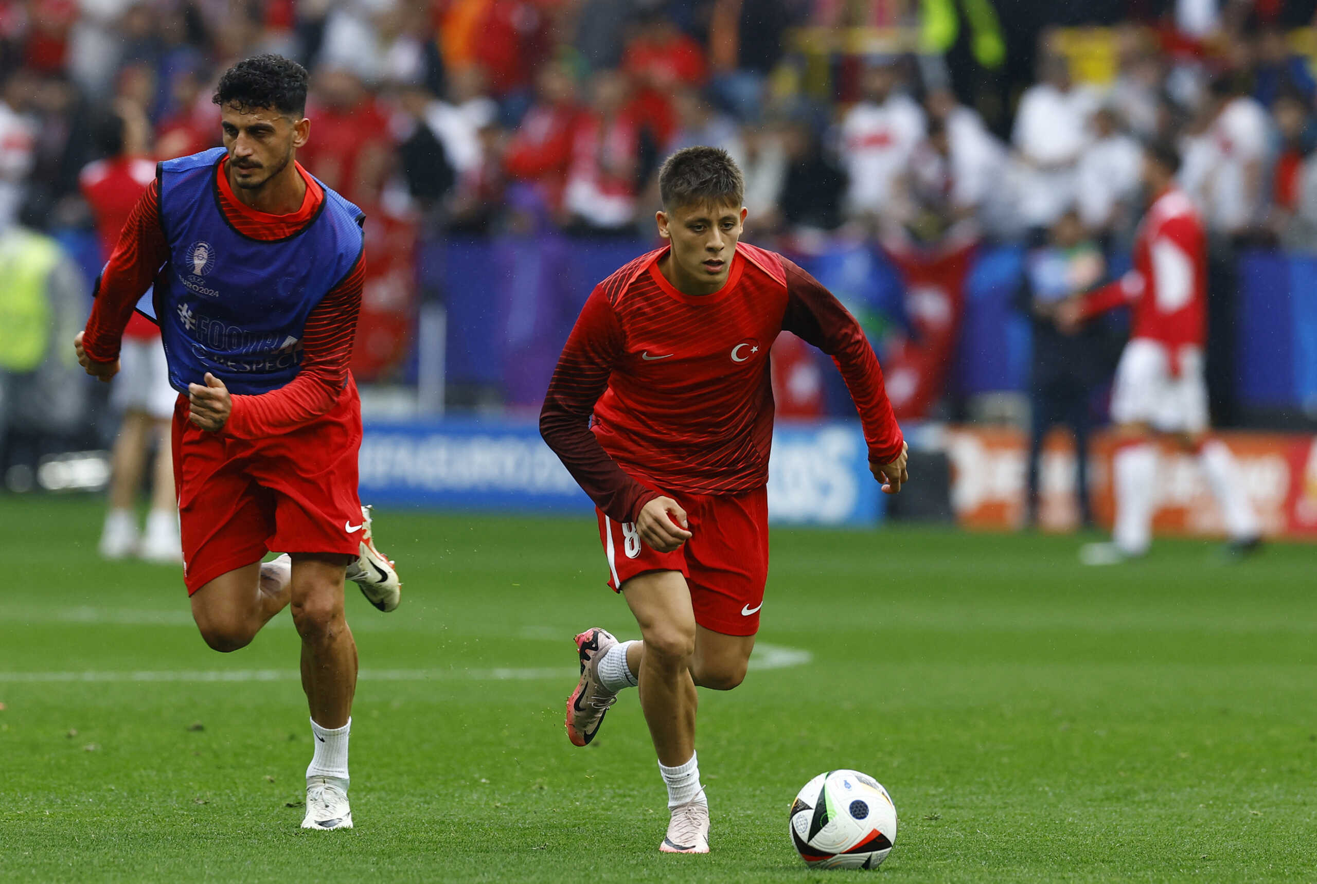 Soccer Football - Euro 2024 - Group F - Turkey v Georgia - Dortmund BVB Stadion, Dortmund, Germany - June 18, 2024 Turkey's Samet Akaydin and Arda Guler during the warm up before the match REUTERS