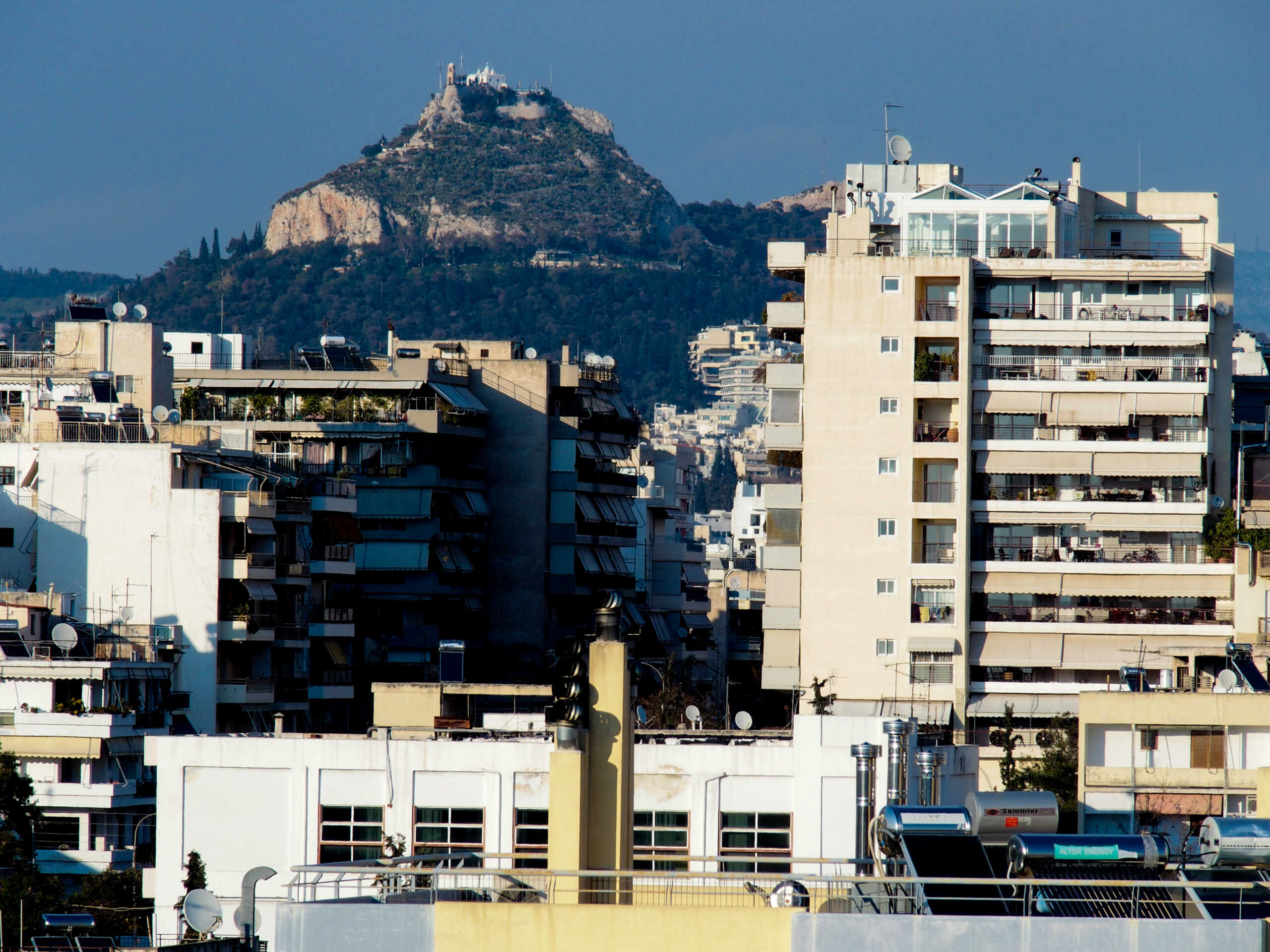 Τιμές ακινήτων: Ποιες είναι οι ακριβότερες και οι φθηνότερες περιοχές για αγορά κατοικίας στην Αθήνα