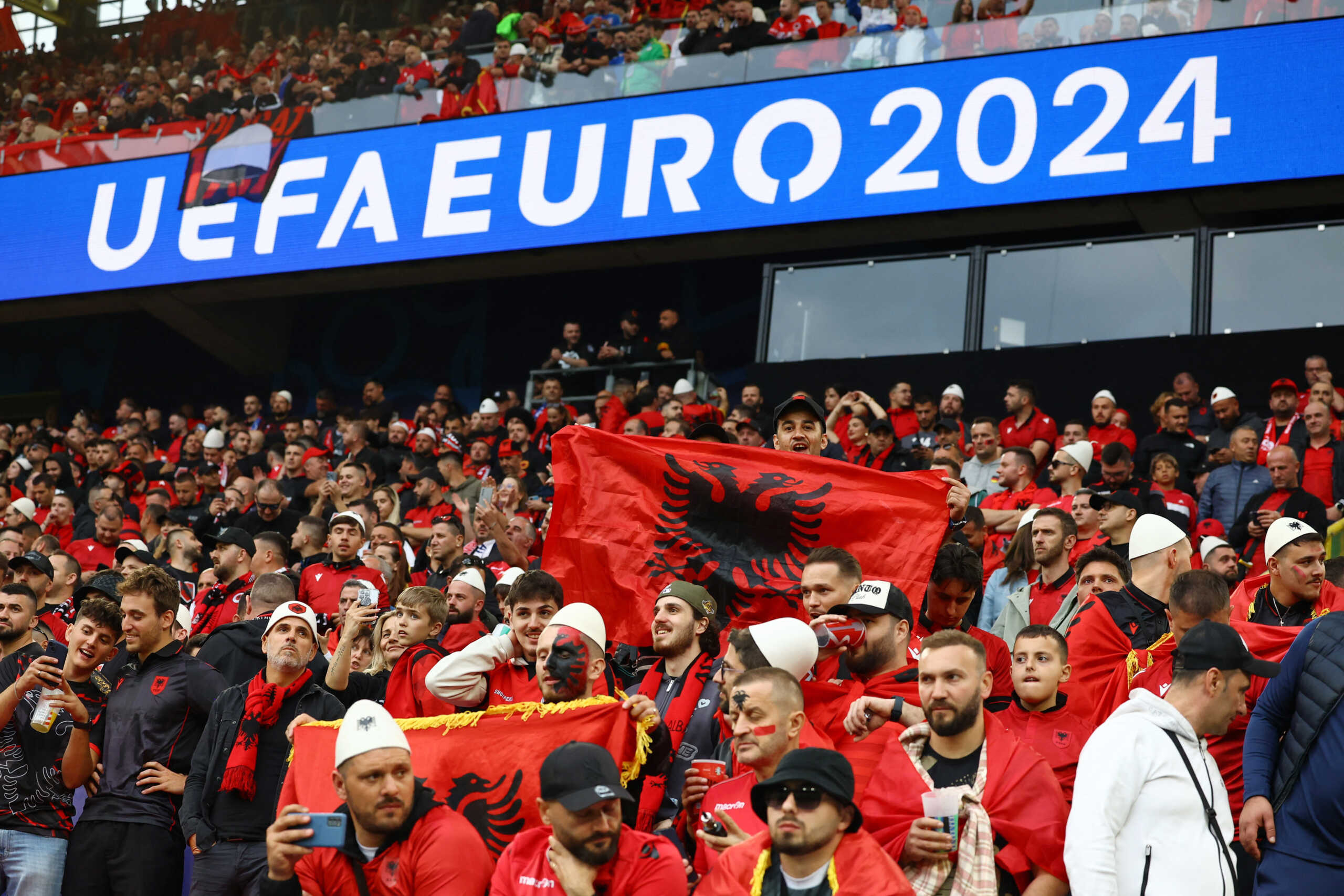 Euro 2024: Πρόστιμο 47.500 ευρώ στην Αλβανία από την UEFA