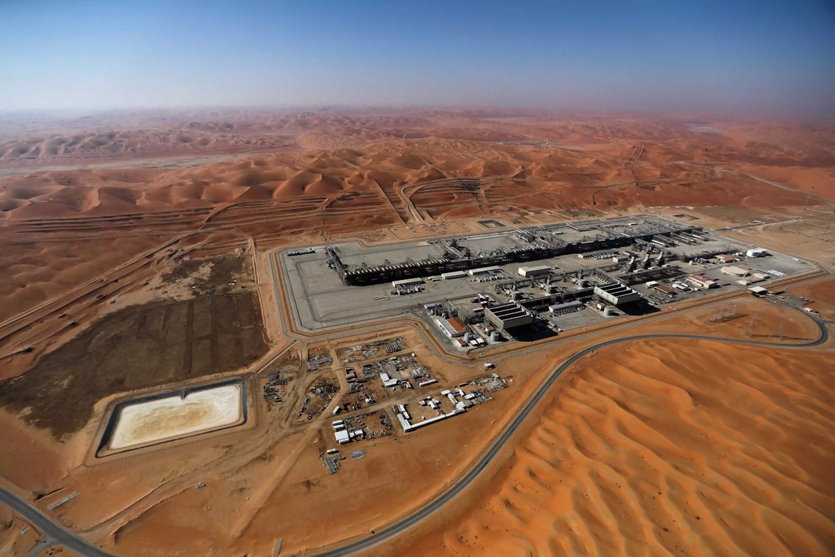 Σαουδική Αραβία: Η Saudi Aramco υπέγραψε συμβόλαια για τη δεύτερη φάση επέκτασης του κοιτάσματος φυσικού αερίου Τζαφούρα