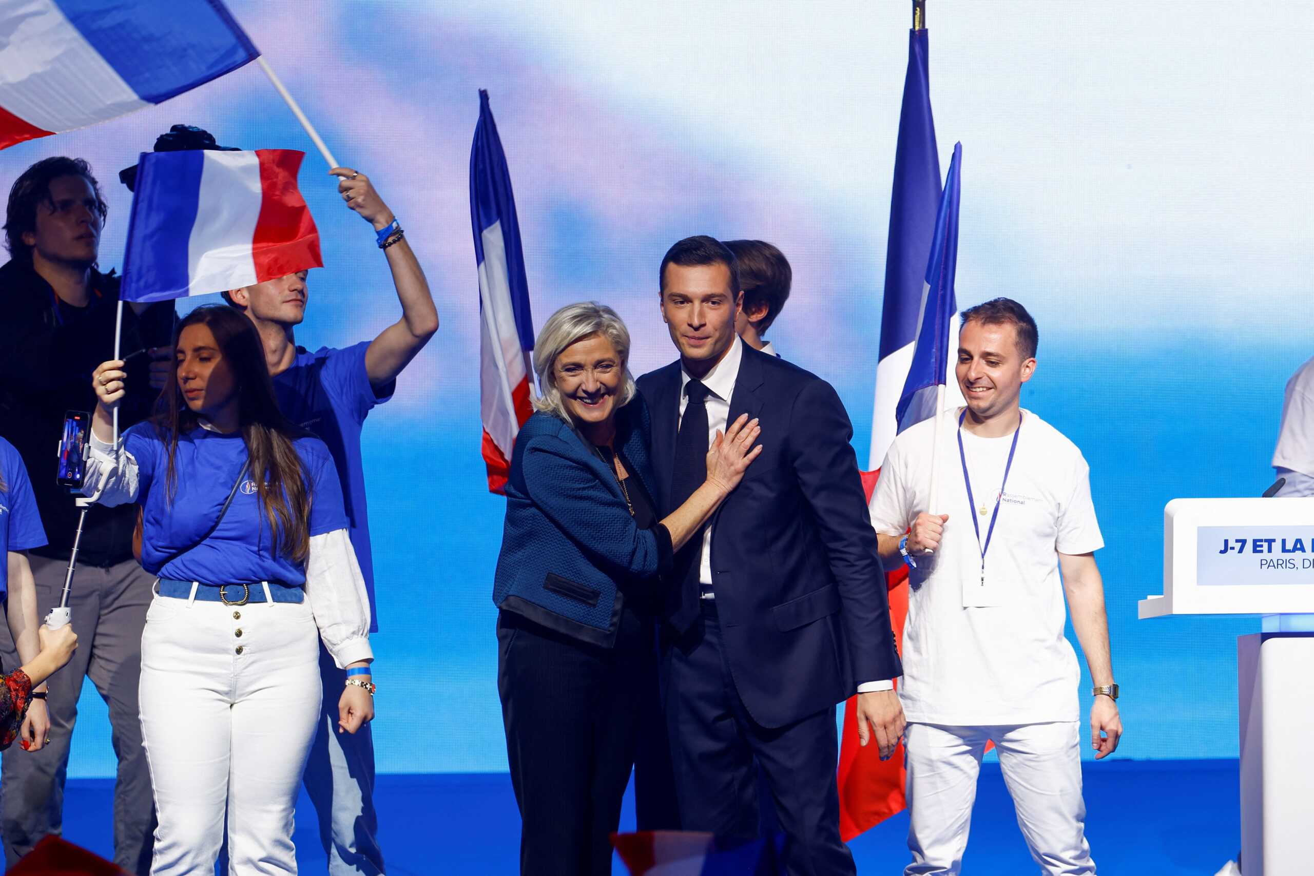 Ευρωεκλογές 2024 – Γαλλία: Ο Ζορντάν Μπαρντελά καλεί τον Μακρόν να προκηρύξει πρόωρες εκλογές