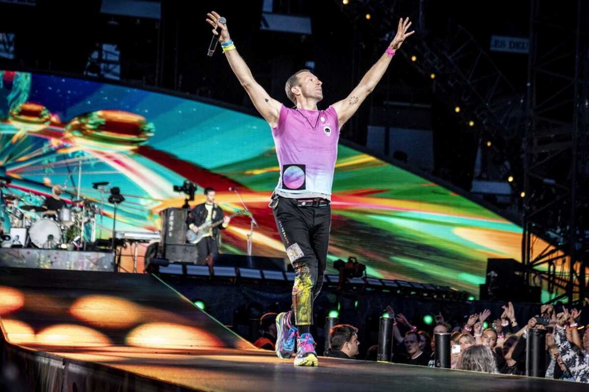 Coldplay: Η πορεία προς την κορυφή της μπάντας του Κρις Μάρτιν