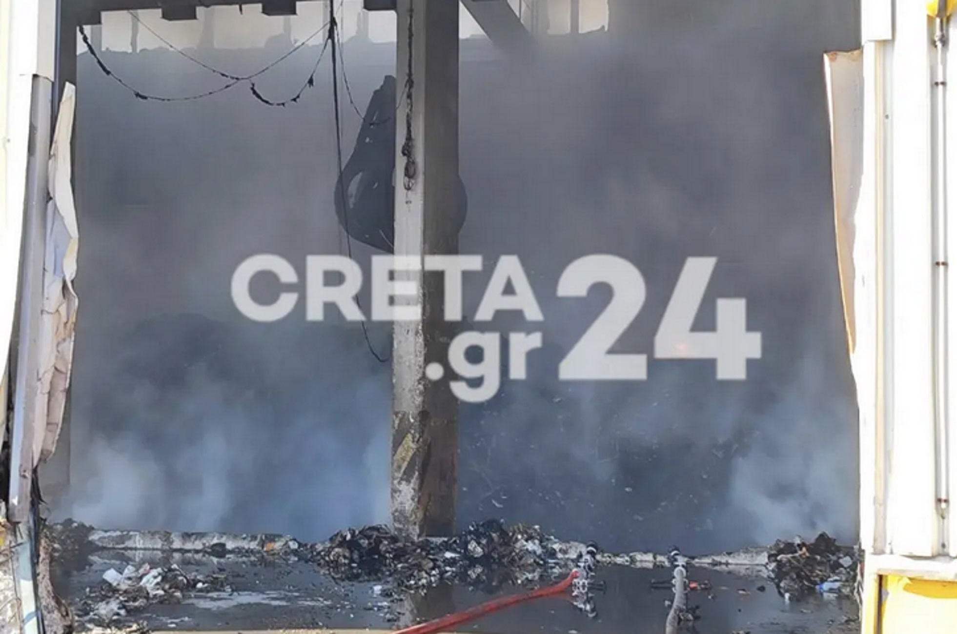 Κρήτη: Φωτιά σε εργοστάσιο ανακύκλωσης στα Χανιά