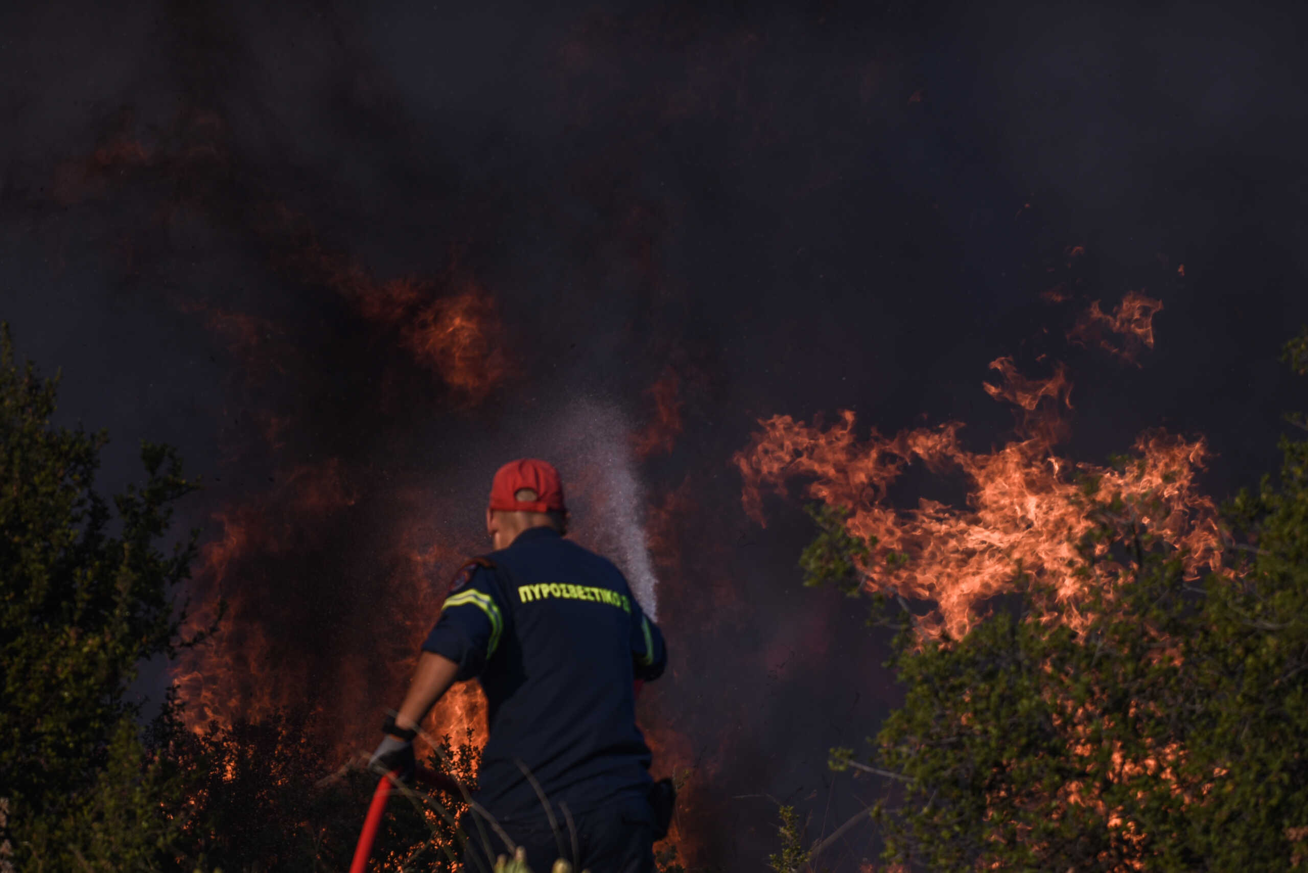 Φωτιά στη Ρίγανη Αιτωλοακαρνανίας: Μεγάλη κινητοποίηση της Πυροσβεστικής για κατάσβεση
