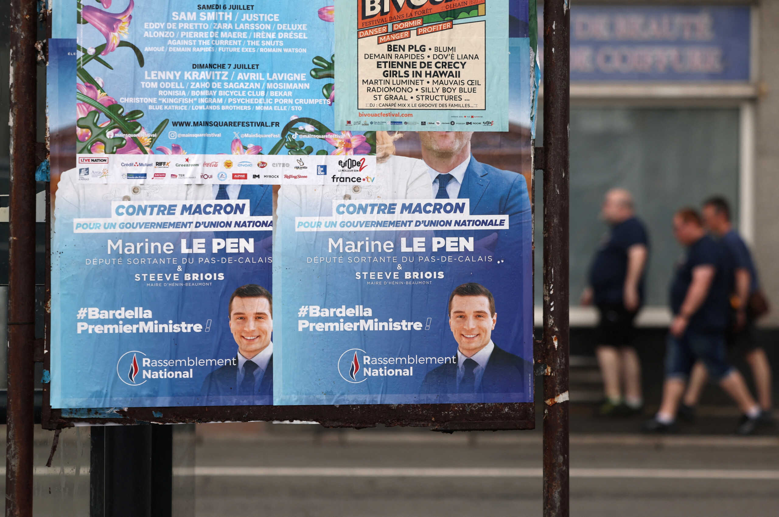 Εκλογές στη Γαλλία: Οι δημοσκοπήσεις δείχνουν νίκη της ακροδεξιάς