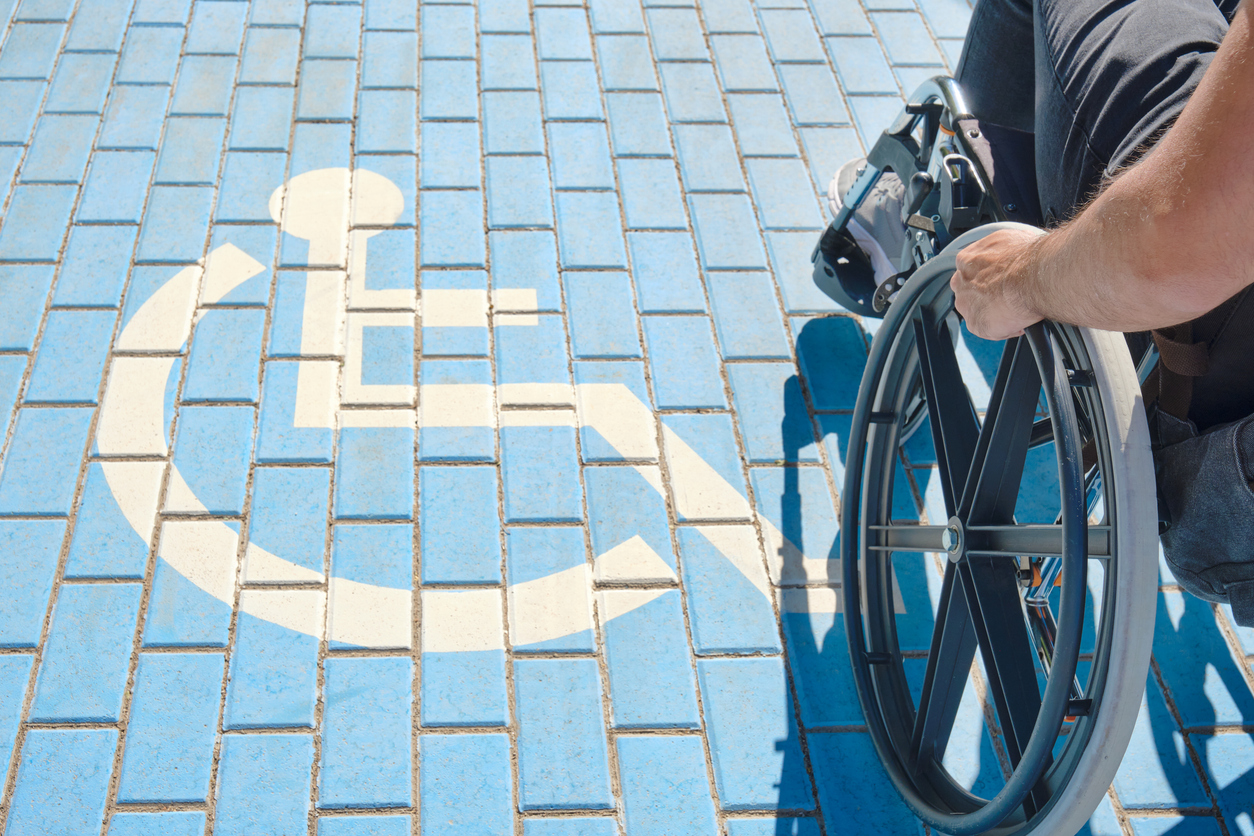 Οφειλέτες: Εντάσσονται στην κατηγορία του «ευάλωτου» και τα άτομα με αναπηρία– Τι προβλέπει νέα διάταξη