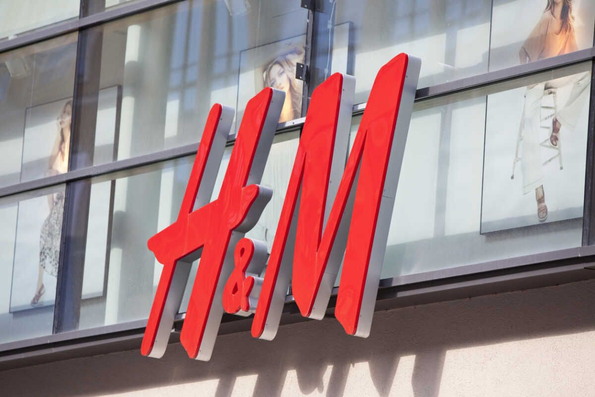 ΑΑΔΕ: Λουκέτο 48 ωρών σε άλλα τέσσερα καταστήματα της H&M