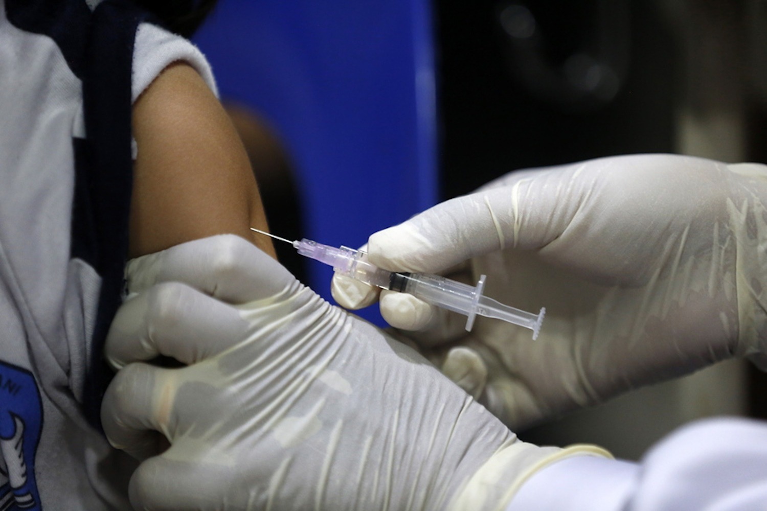 Κορονοϊός: Ο FDA συστήνει νέα εμβόλια για τις παραλλαγές του ιού