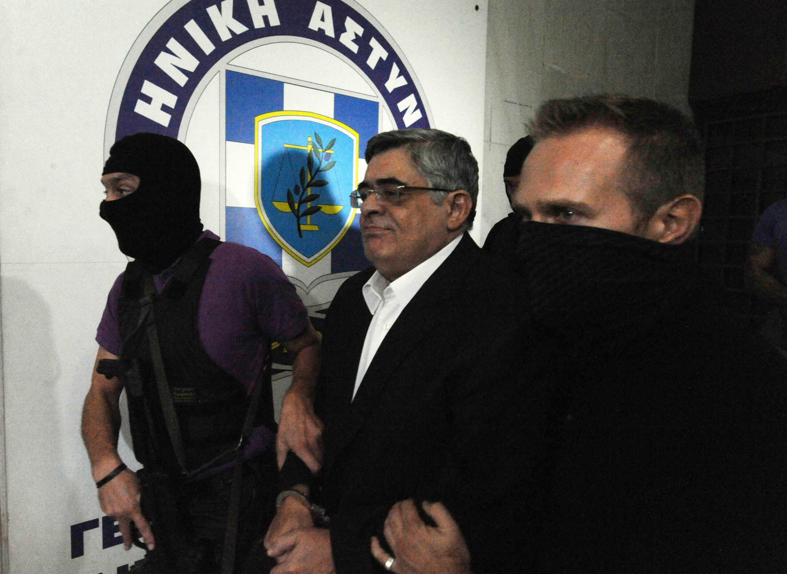 Συνελήφθη ο Νίκος Μιχαλολιάκος – Οδηγείται στη φυλακή