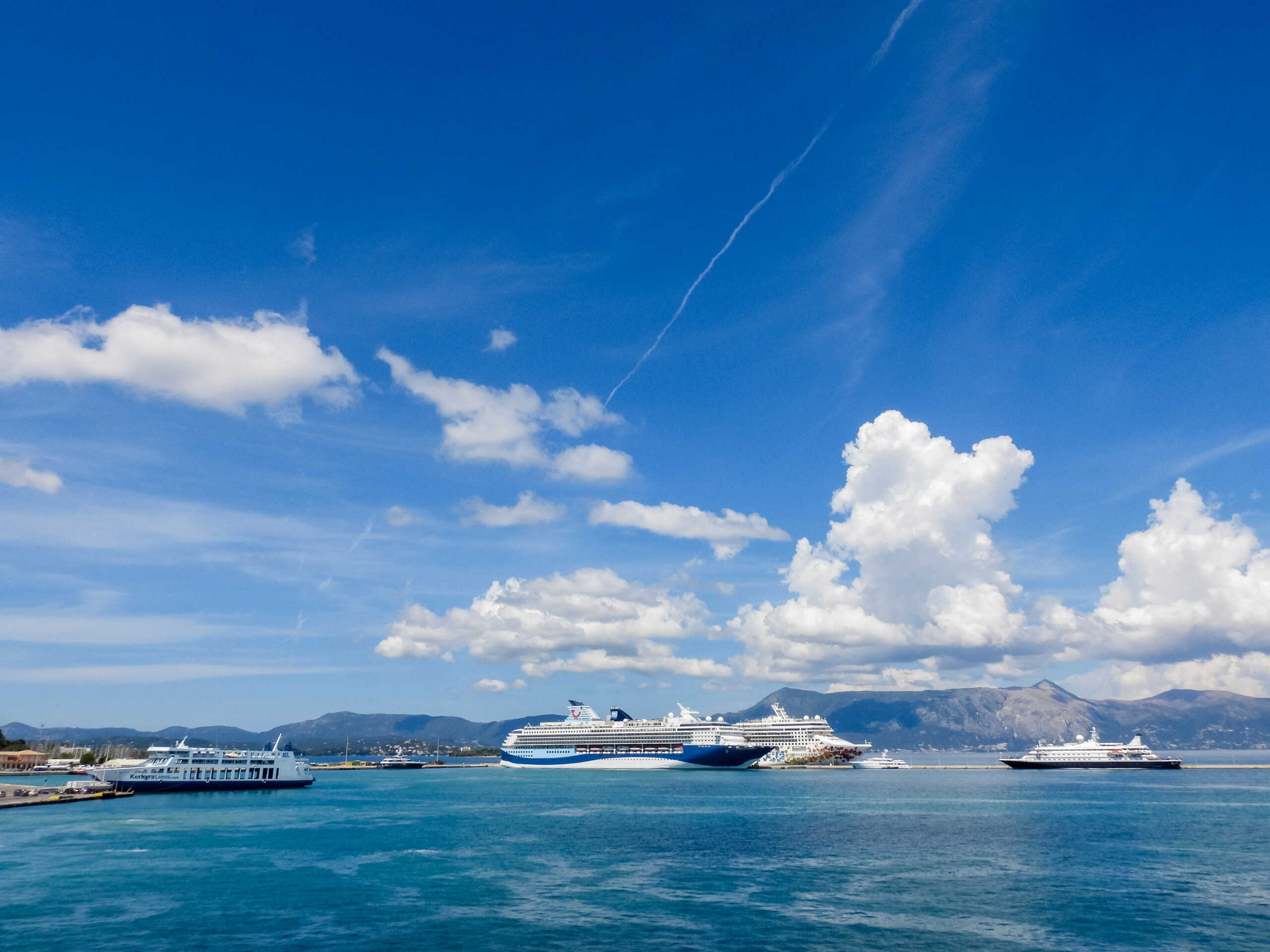 Ναυτιλία: Πάνω από 1 δισ. ευρώ ευρωπαϊκών κονδυλίων για «πράσινα» πλοία και λιμάνια