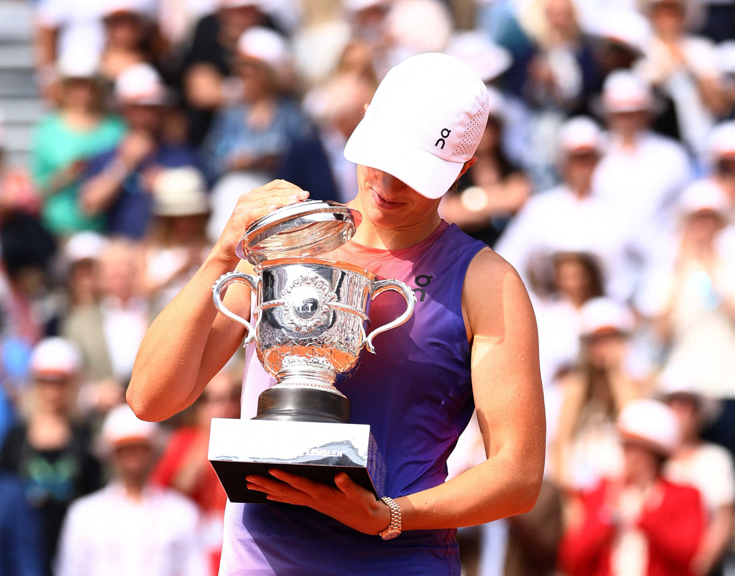 Η Ίγκα Σφιόντεκ κατέκτησε το Roland Garros και έφτασε τους τρεις συνεχόμενους τίτλους