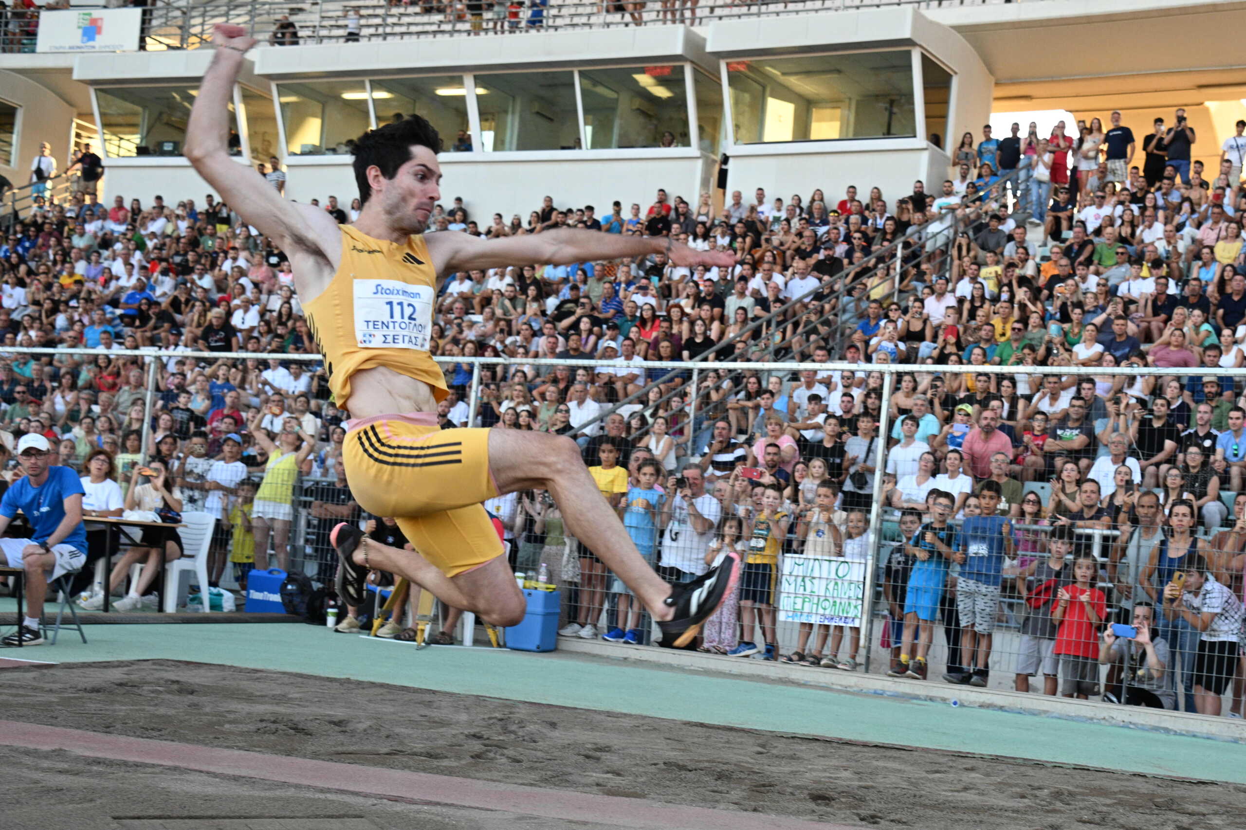 Ο Μίλτος Τεντόγλου «πέταξε» στα 8.42μ. στο Πανελλήνιο πρωτάθλημα στίβου