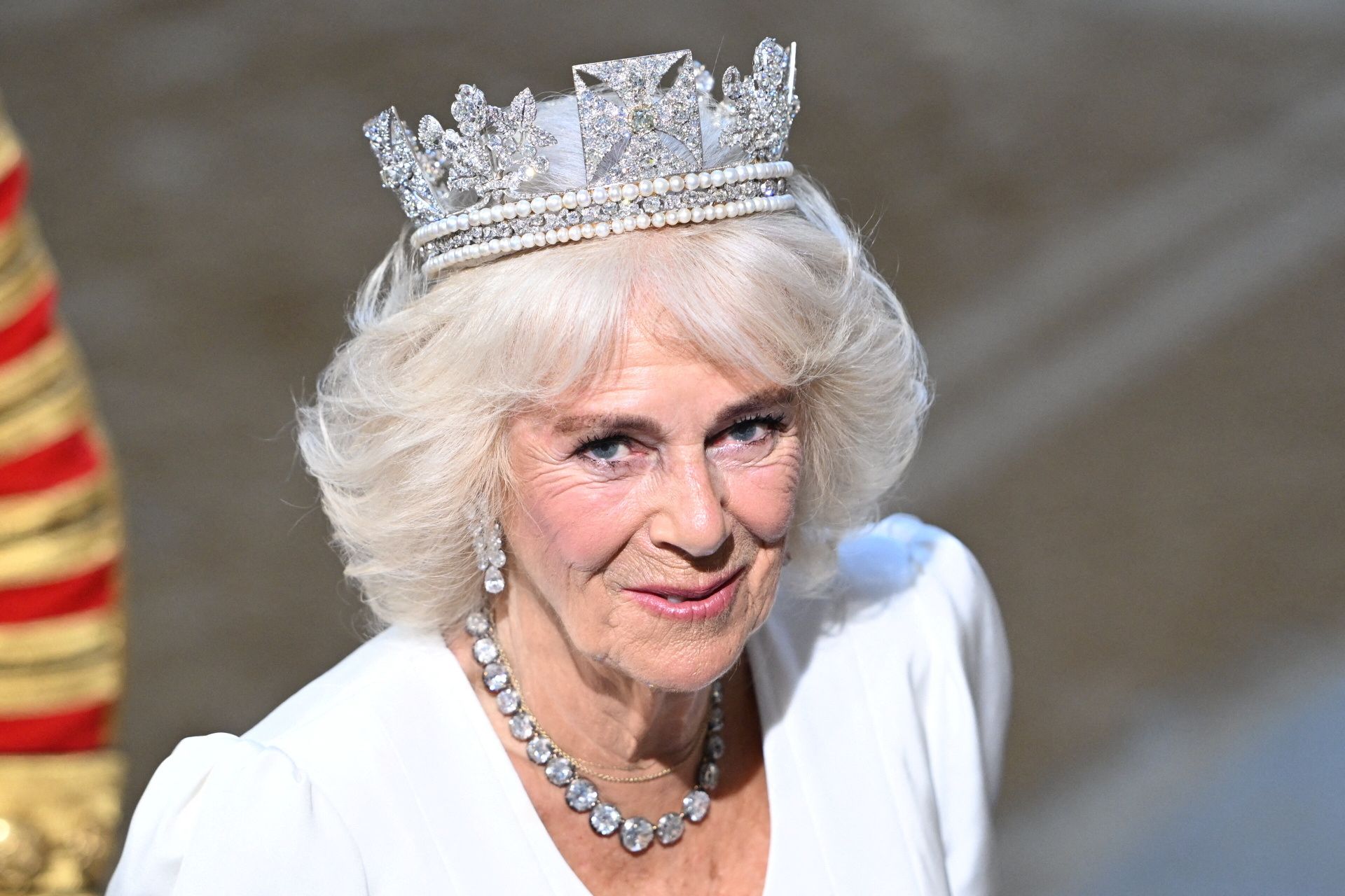 H βασίλισσα Καμίλα έγινε 77: Οι ευχές του βασιλιά Καρόλου, της Κέιτ Μίντλετον και του Γουίλιαμ για τα γενέθλιά της