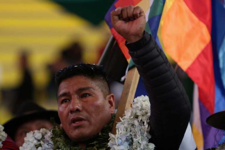 Ο Έβο Μοράλες κατηγόρησε τον πρόεδρο της Βολιβίας Λουίς Άρσε ότι οργάνωσε «αυτο-πραξικόπημα»