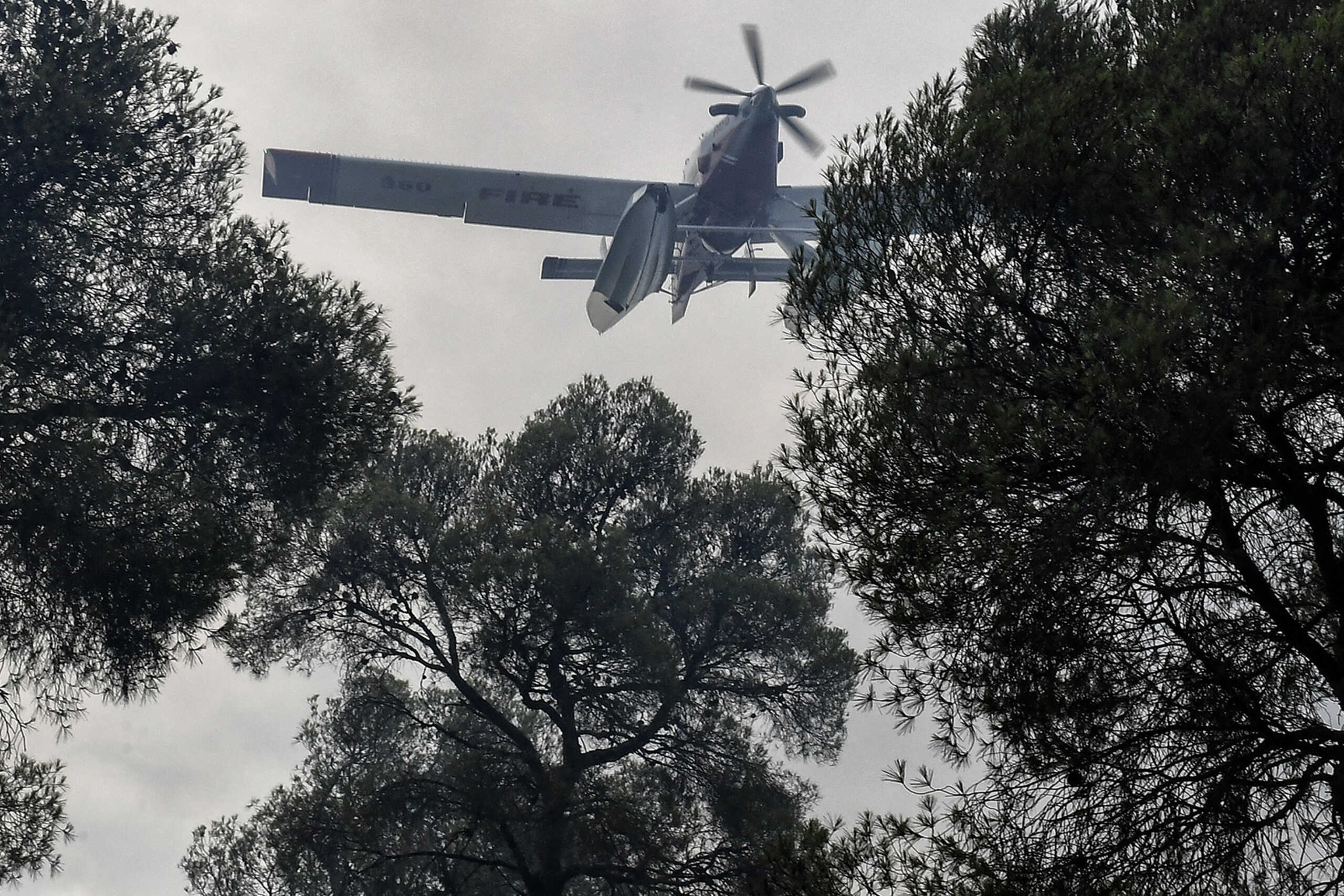 Φωτιά στην Κεφαλονιά στην περιοχή Σβορωνάτα: Μήνυμα του 112 για ετοιμότητα