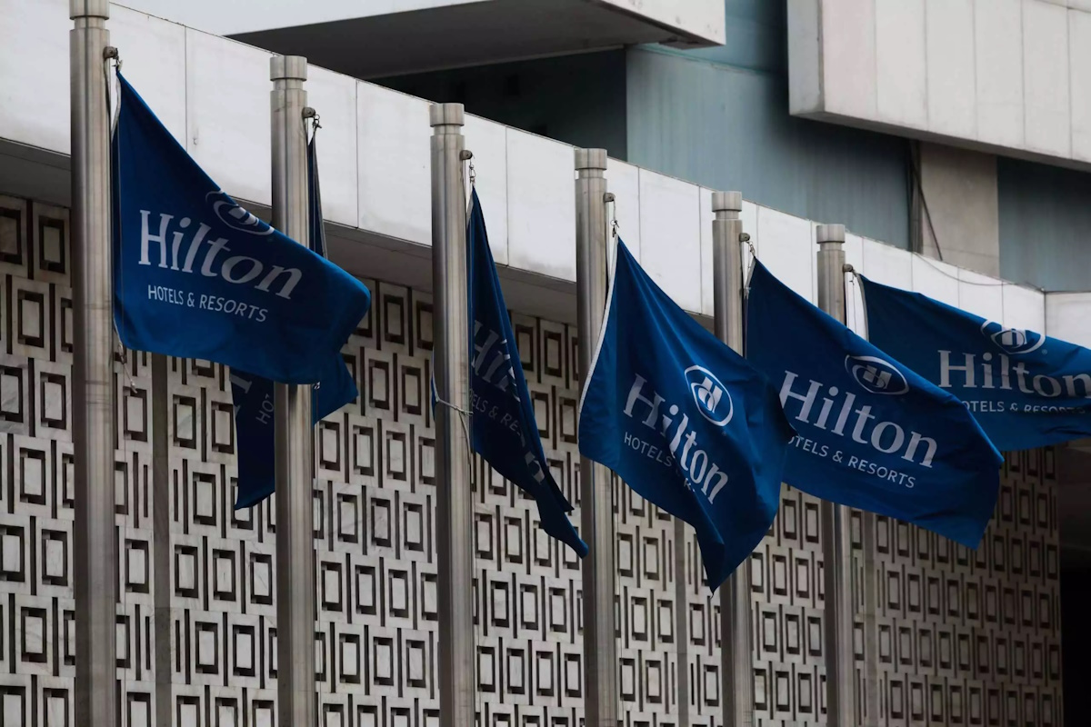 Νέο κύμα αμερικανικών επενδύσεων στην ευρωπαϊκή αγορά ξενοδοχείων – Το σχέδιο της Hilton 