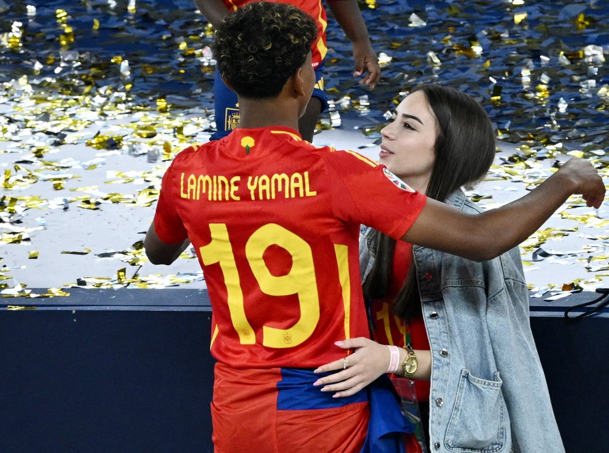 Ο Λαμίν Γιαμάλ πανηγύρισε με την κοπέλα του την κατάκτηση του Euro 2024