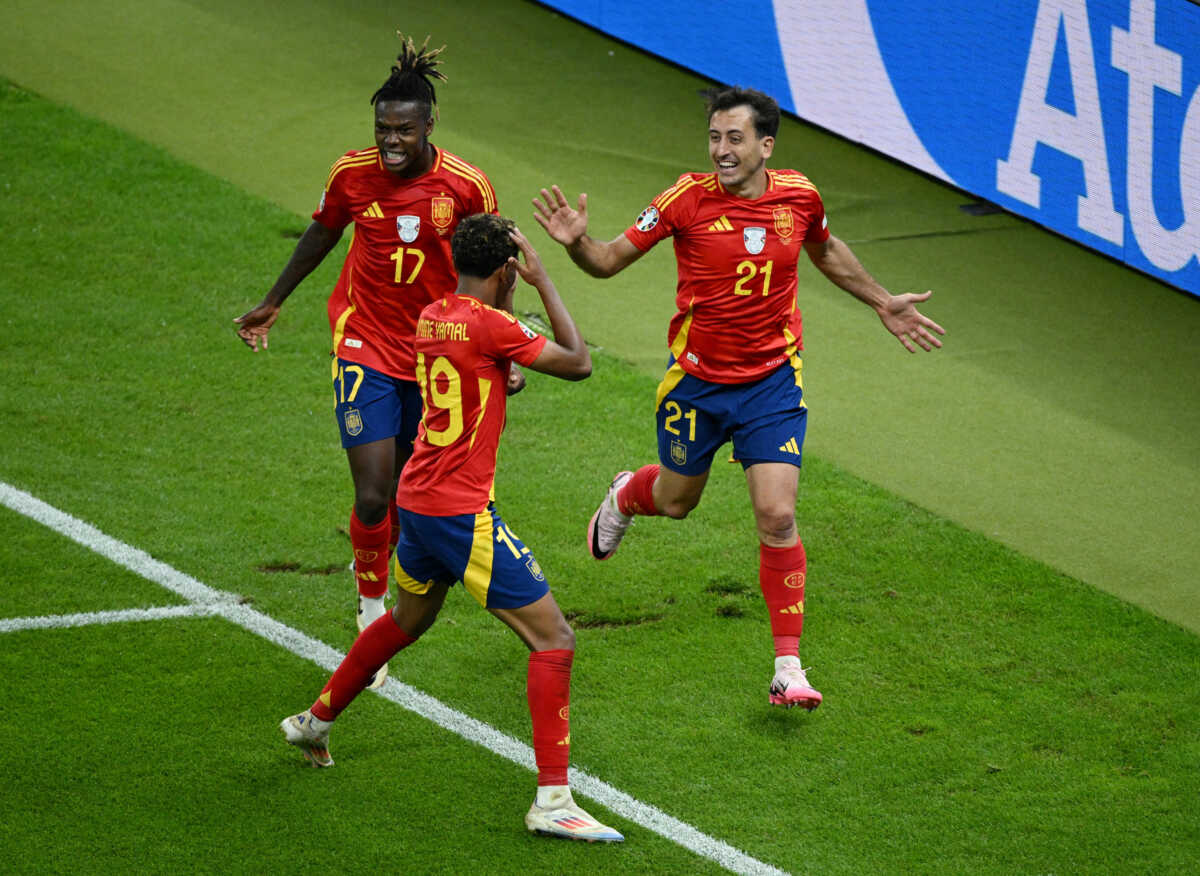 Ισπανία – Αγγλία: Ο Ογιαρθάμπαλ με προβολή στο 86′ έκανε το 2-1 και έδωσε το Euro 2024 στους Ίβηρες