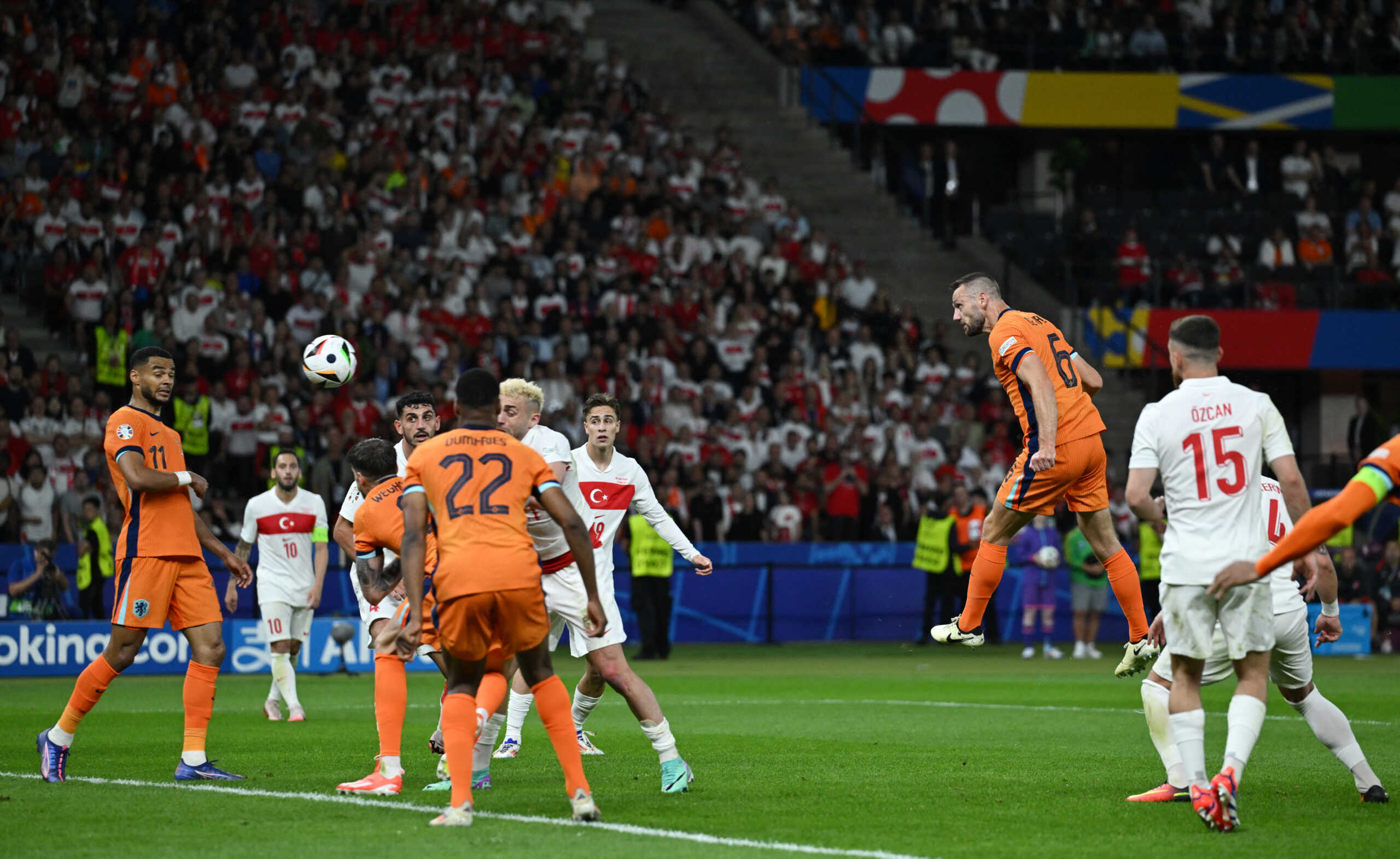 Ολλανδία – Τουρκία 2-1 ΤΕΛΙΚΟ: «Λύγισε» την ομάδα του Μοντέλα και πέρασε στους «4» του Euro 2024