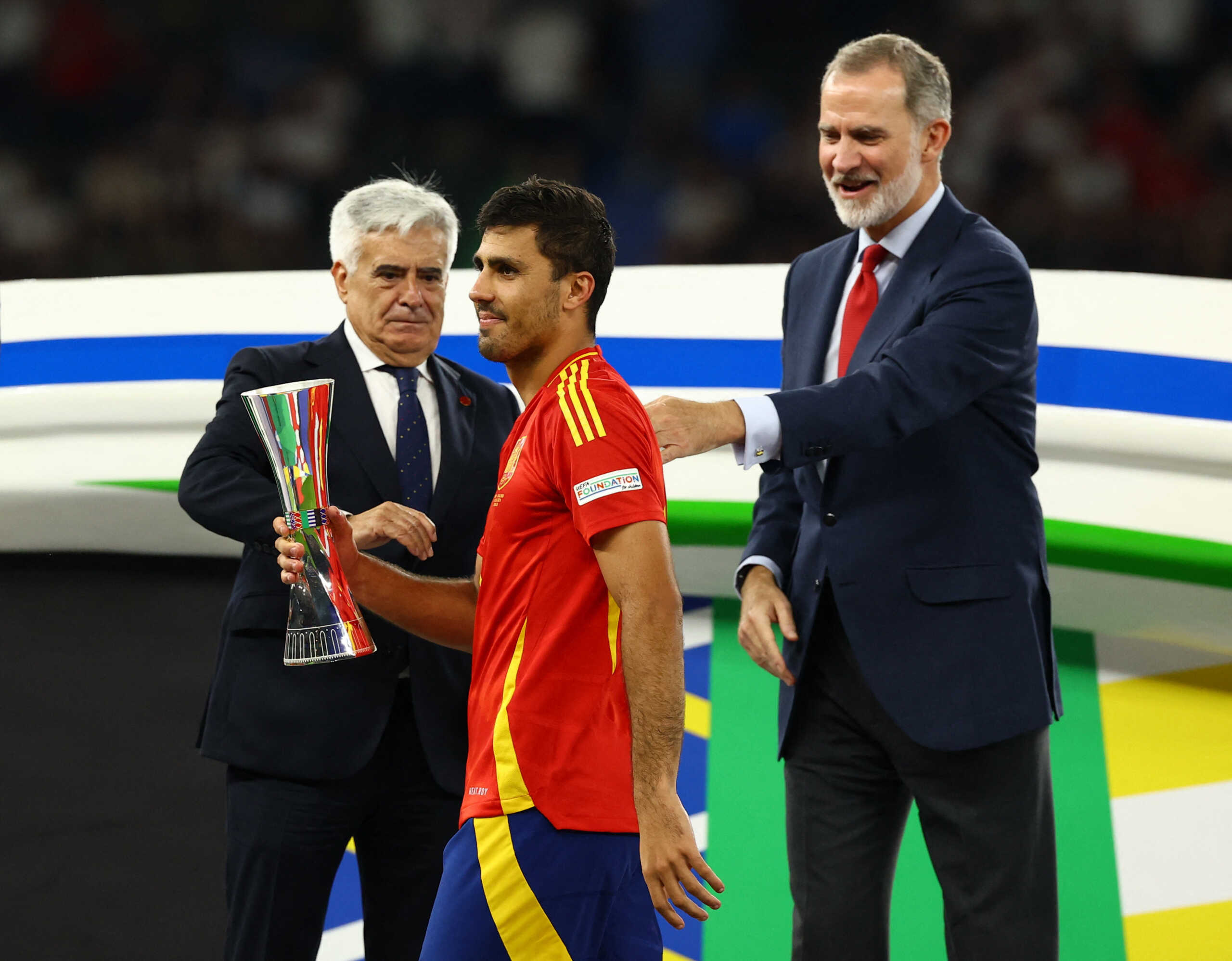 Ισπανία: Ο Ρόδρι αναδείχθηκε MVP του Euro 2024 και ο Γιαμάλ καλύτερος νέος ποδοσφαιριστής