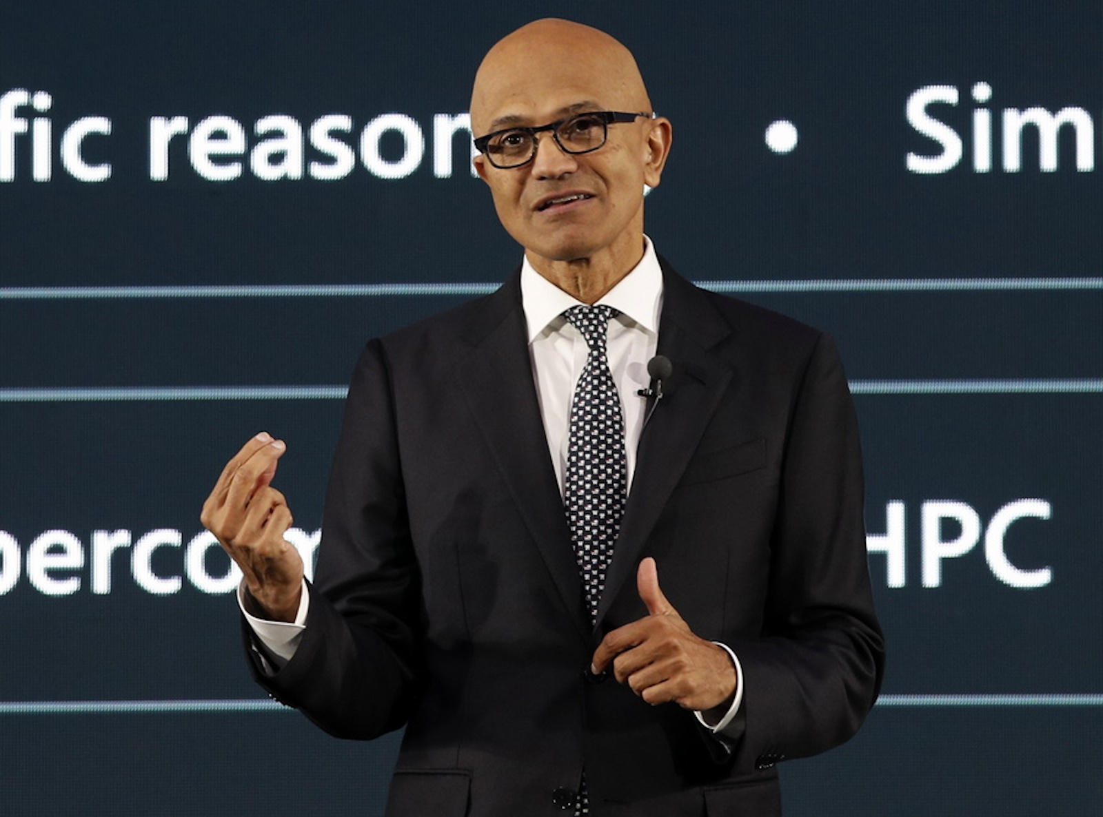Satya Nadella: Η πρώτη δήλωση του CEO της Microsoft μετά το παγκόσμιο «blackout» – «Παρέχουμε τεχνική υποστήριξη»
