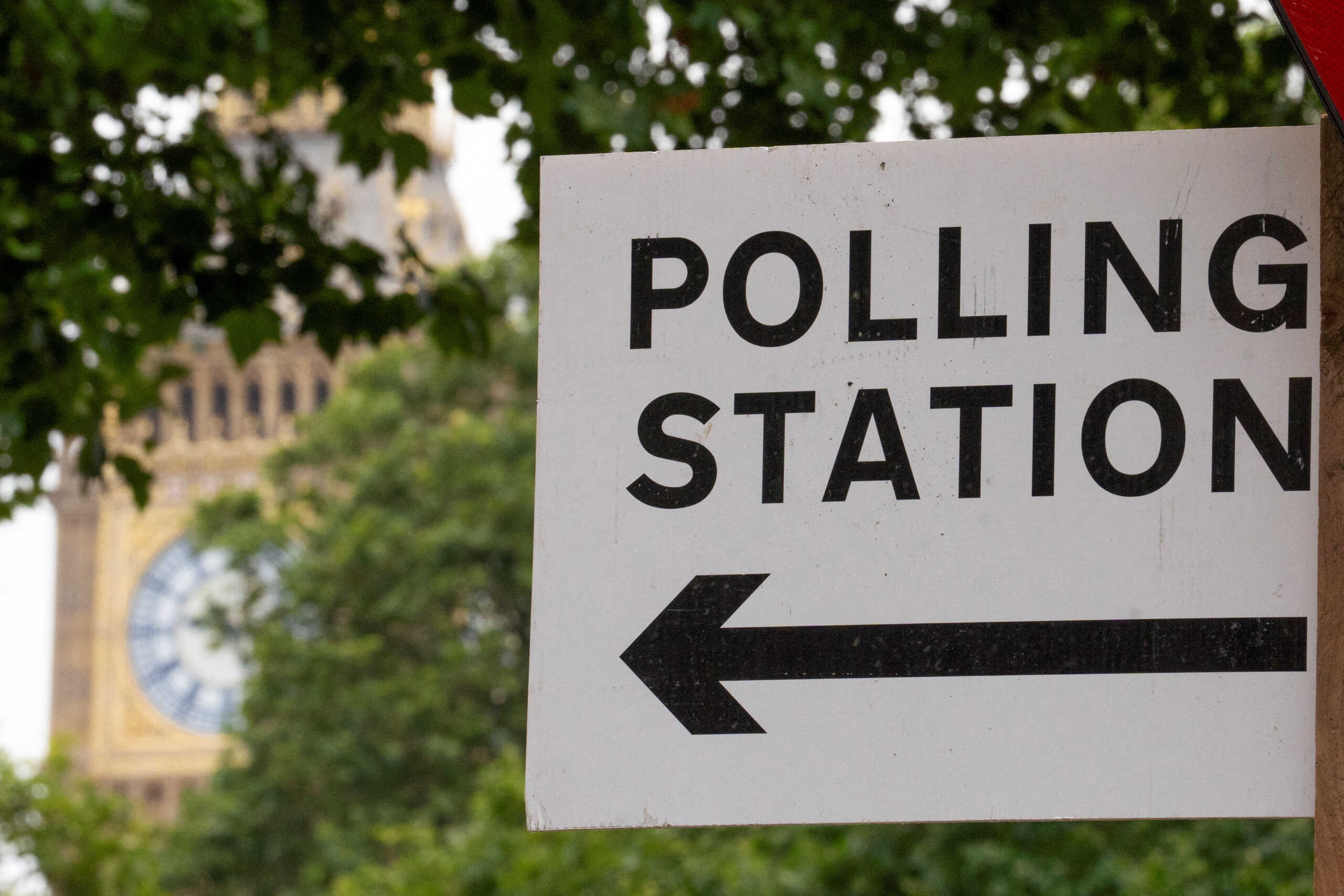 Εκλογές στη Βρετανία: Oι traders ενισχύουν τα βρετανικά περιουσιακά στοιχεία στοιχηματίζοντας στη σταθερότητα