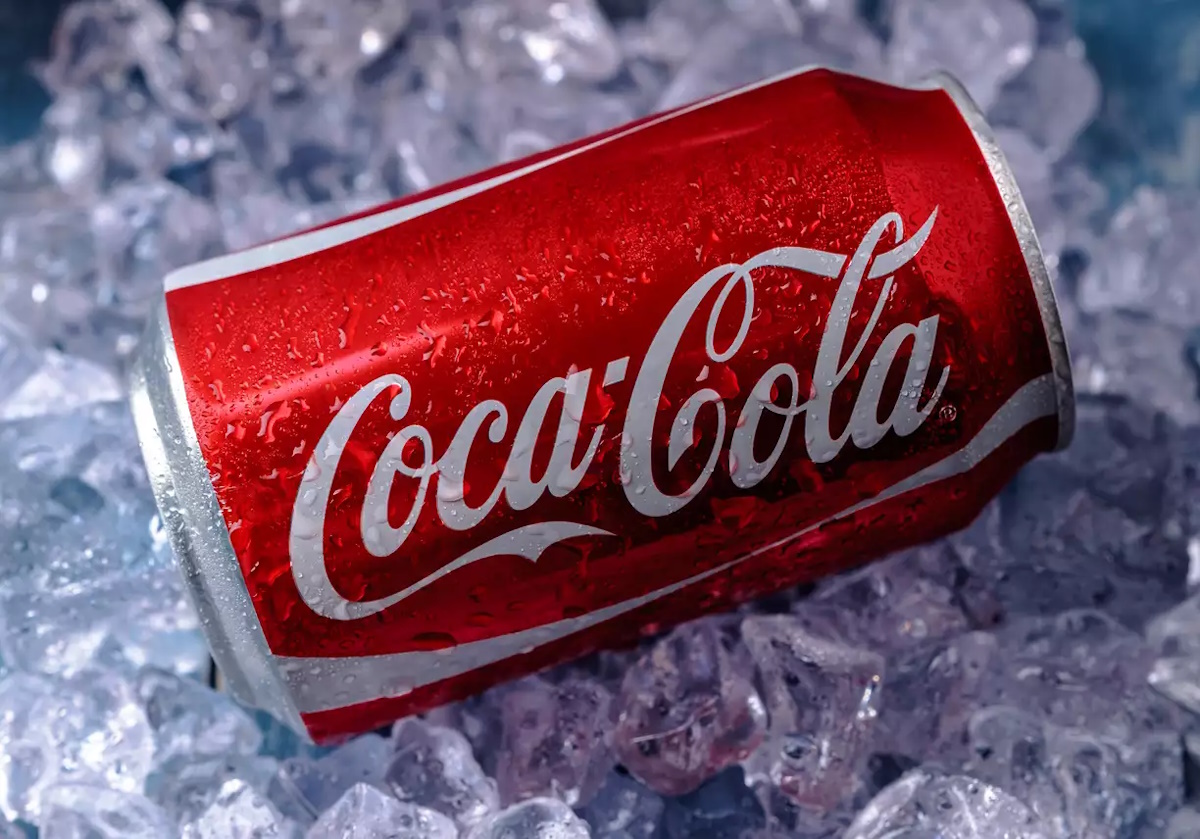 Coca-Cola: Η άνοδος των τιμών αναβαθμίζει τις προοπτικές της κερδοφορίας