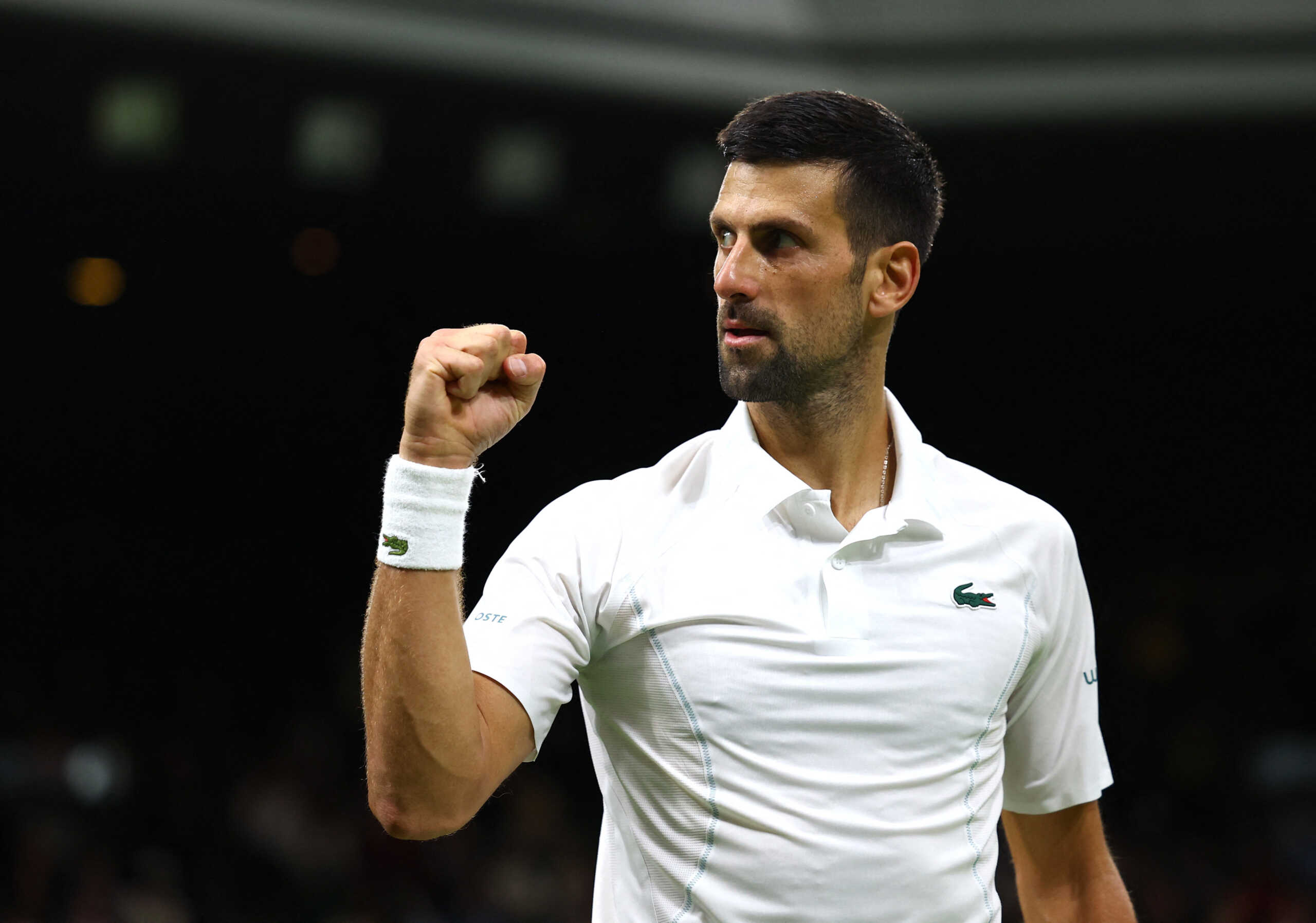 Wimbledon: Ο Νόβακ Τζόκοβιτς προκρίθηκε χωρίς αγώνα στα ημιτελικά, μετά την απόσυρση του Άλεξ Ντε Μινόρ