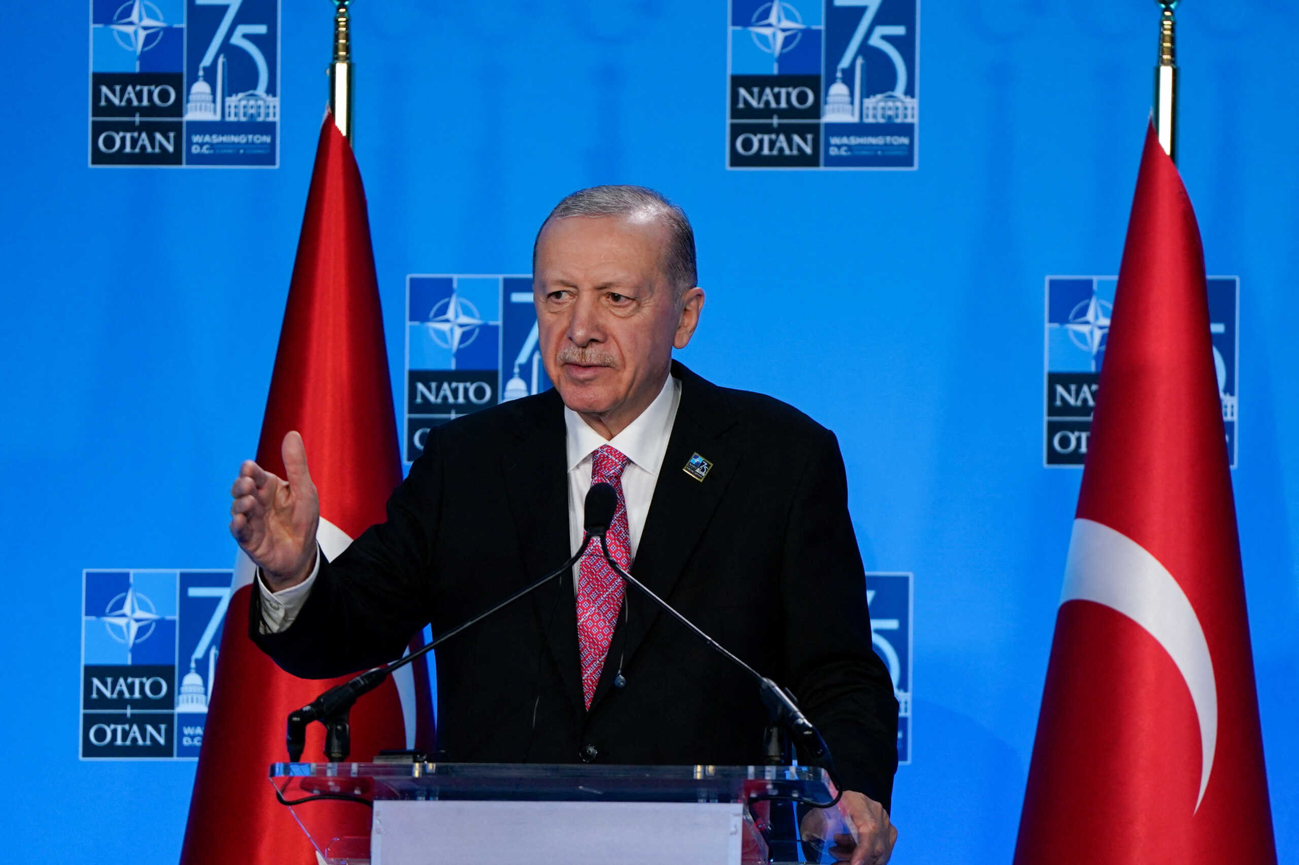 Ερντογάν ο ισορροπιστής: Δεν εγκλωβιζόμαστε, είμαστε και με τη Δύση και με την Ανατολή