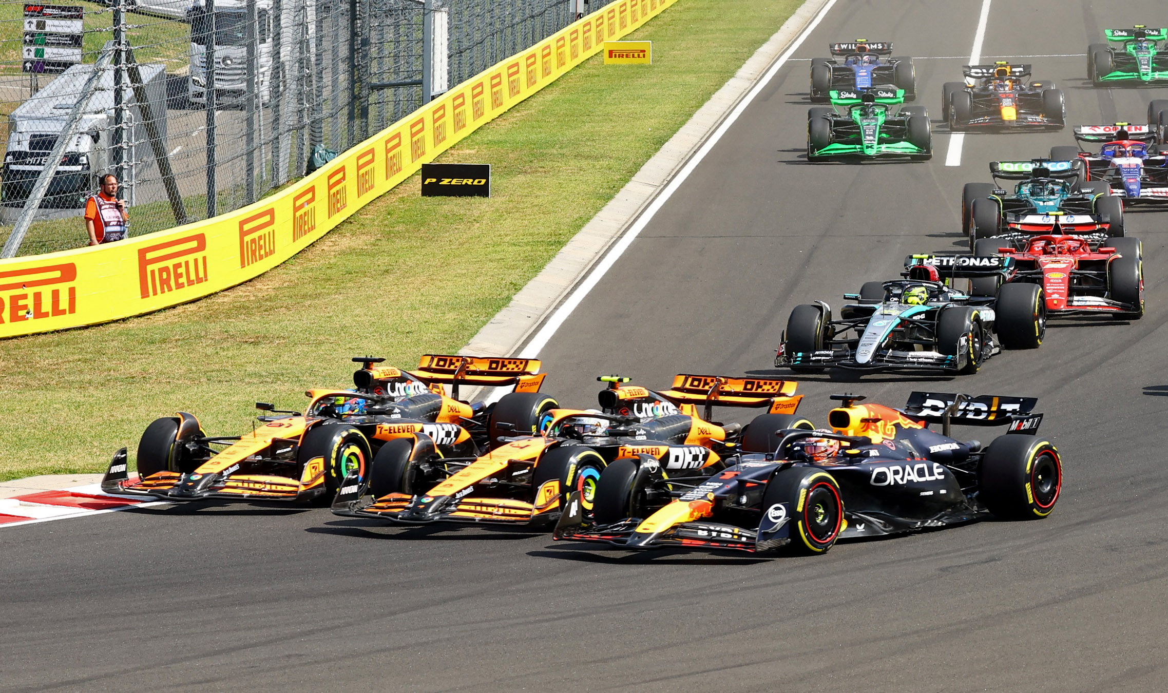 Formula 1: Θρίαμβος για McLaren στην Ουγγαρία με ιστορική νίκη για Πιάστρι και δεύτερη θέση για Νόρις