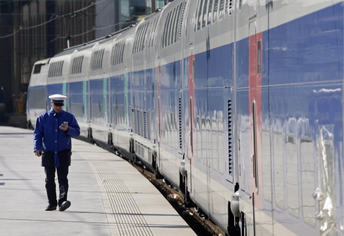 Γαλλία: Δολιοφθορά στο σιδηροδρομικό δίκτυο – «Δεν αποκλείεται ανάμειξη ξένης χώρας», δηλώνει ο Γάλλος υπουργός Εσωτερικών