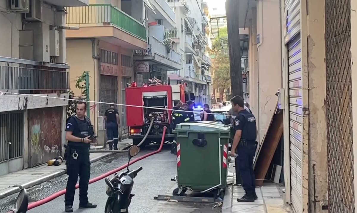 Φωτιά σε διαμέρισμα στη Θεσσαλονίκη: Βρέθηκε νεκρή γυναίκα μετά την κατάσβεση