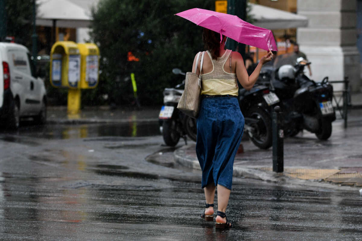 Καιρός: Υποχώρησαν οι ακραίες θερμοκρασίες – Προσοχή για βροχές και καταιγίδες σε Μακεδονία και Θράκη