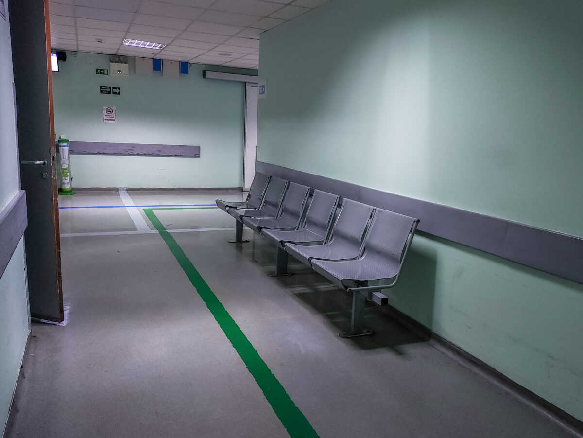 ΕΣΥ: Σε 24ωρη λειτουργία τα νοσοκομεία από τον Οκτώβριο – «Εξαιρετικά επείγουσα» η κατάθεση εφημεριών