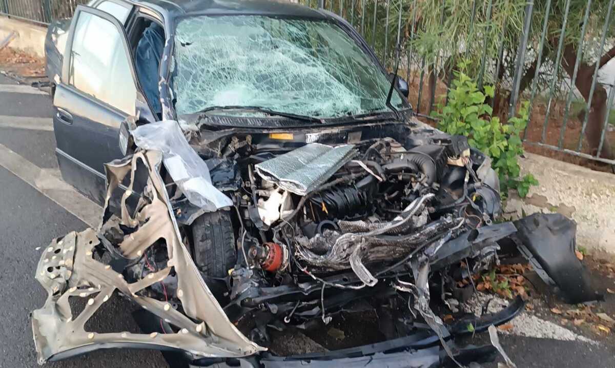 Ναύπλιο: Αυτοκίνητο συγκρούστηκε μετωπικά με νταλίκα – 5 οι τραυματίες