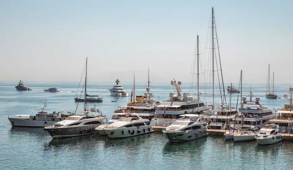 Στέφανος Γκίκας: «Εγκρίθηκε από το Υπουργικό Συμβούλιο η συνυπογραφή της σύμβασης από το ελληνικό δημόσιο για την μαρίνα mega-yachts της Κέρκυρας»