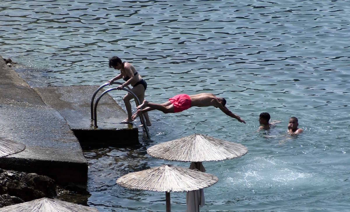 Καιρός σήμερα: Ο υδράργυρος τραβά την ανηφόρα – Πού θα δούνε 41 βαθμούς