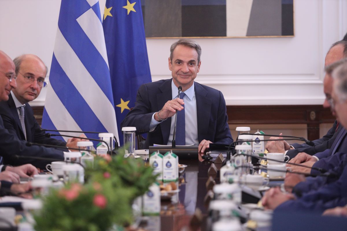 Κυριάκος Μητσοτάκης: Ακρίβεια, υγεία και παιδεία ψηλά στη ΔΕΘ – Τα μέτρα για ελεύθερους επαγγελματίες και τρίτεκνους