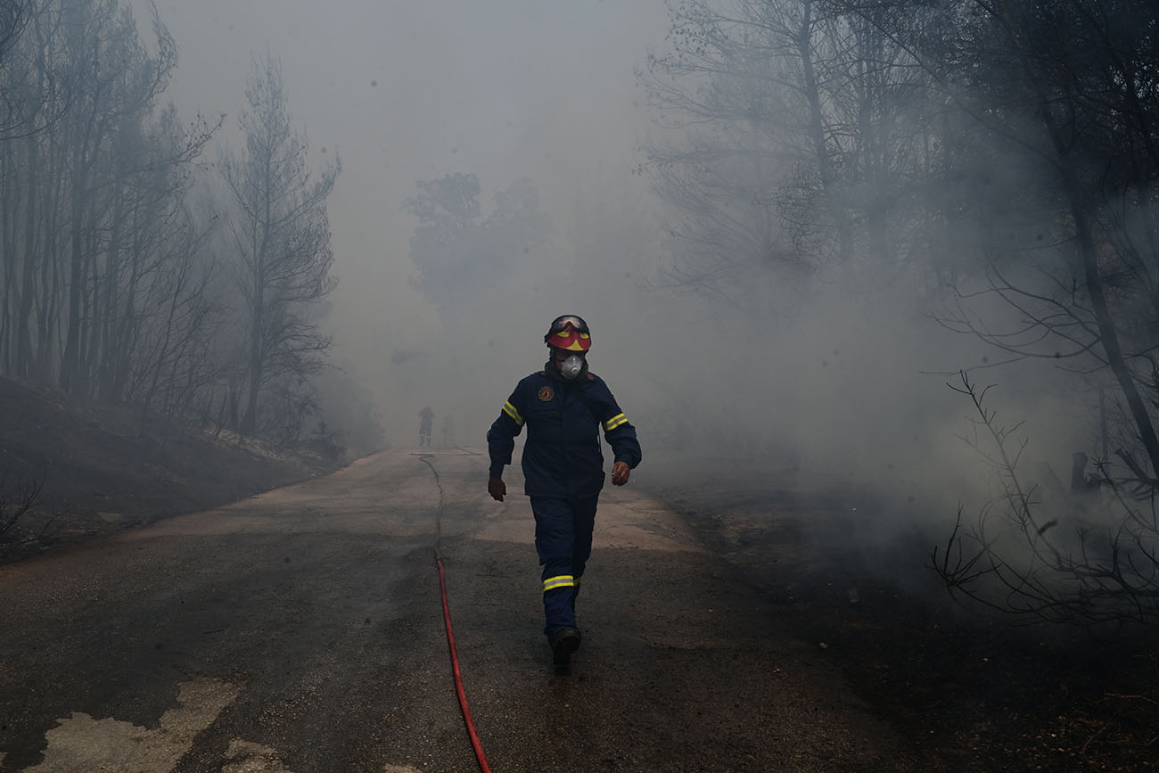 Πυρκαγιά στη Βορειοανατολική Αττική. Δευτέρα 12 Αυγούστου 2024  (ΤΑΤΙΑΝΑ ΜΠΟΛΑΡΗ