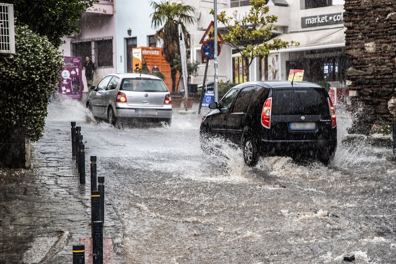 Έντονη βροχόπτωση στα Κάστρα της Θεσσαλονίκης, Πέμπτη 9 Μαΐου 2024. 
(ΡΑΦΑΗΛ ΓΕΡΩΓΙΑΔΗΣ