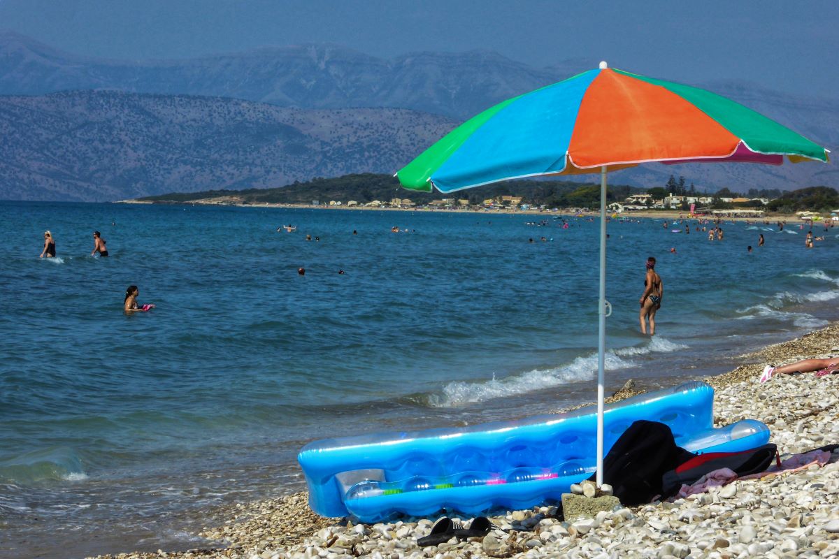 Θοδωρής Κολυδάς: Η ζέστη συνεχίζεται, καύσωνες όμως τέλος – Έξαρση το Σαββατοκύριακο και μετά 37άρια