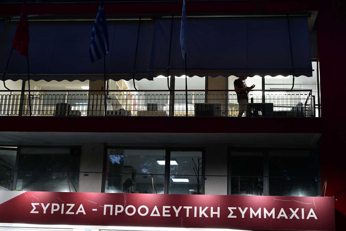 Ο ΣΥΡΙΖΑ απαντά στον Νίκο Ρωμανό: «Χυδαία fake news για να μαζέψει την αθλιότητα του αφεντικού του»