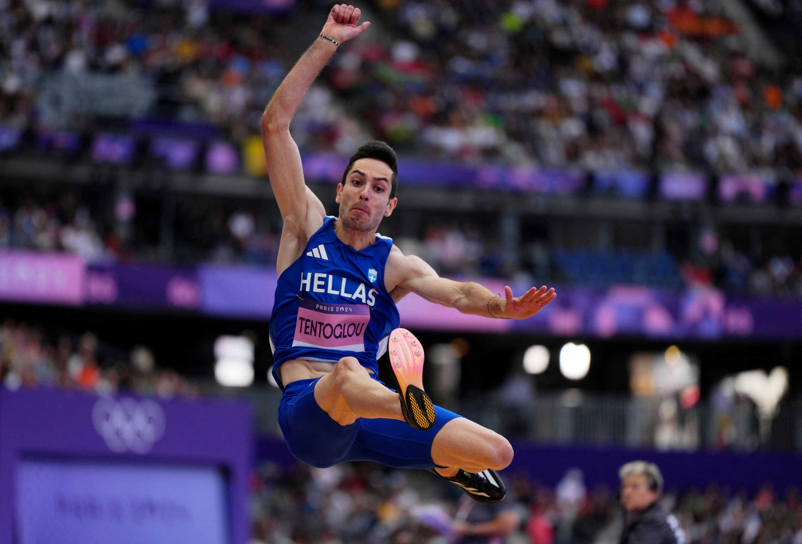 Paris 2024 Olympics - Athletics - Men's Long Jump Qualification - Stade de France, Saint-Denis, France - August 04, 2024. Miltiadis Tentoglou of Greece in action REUTERS