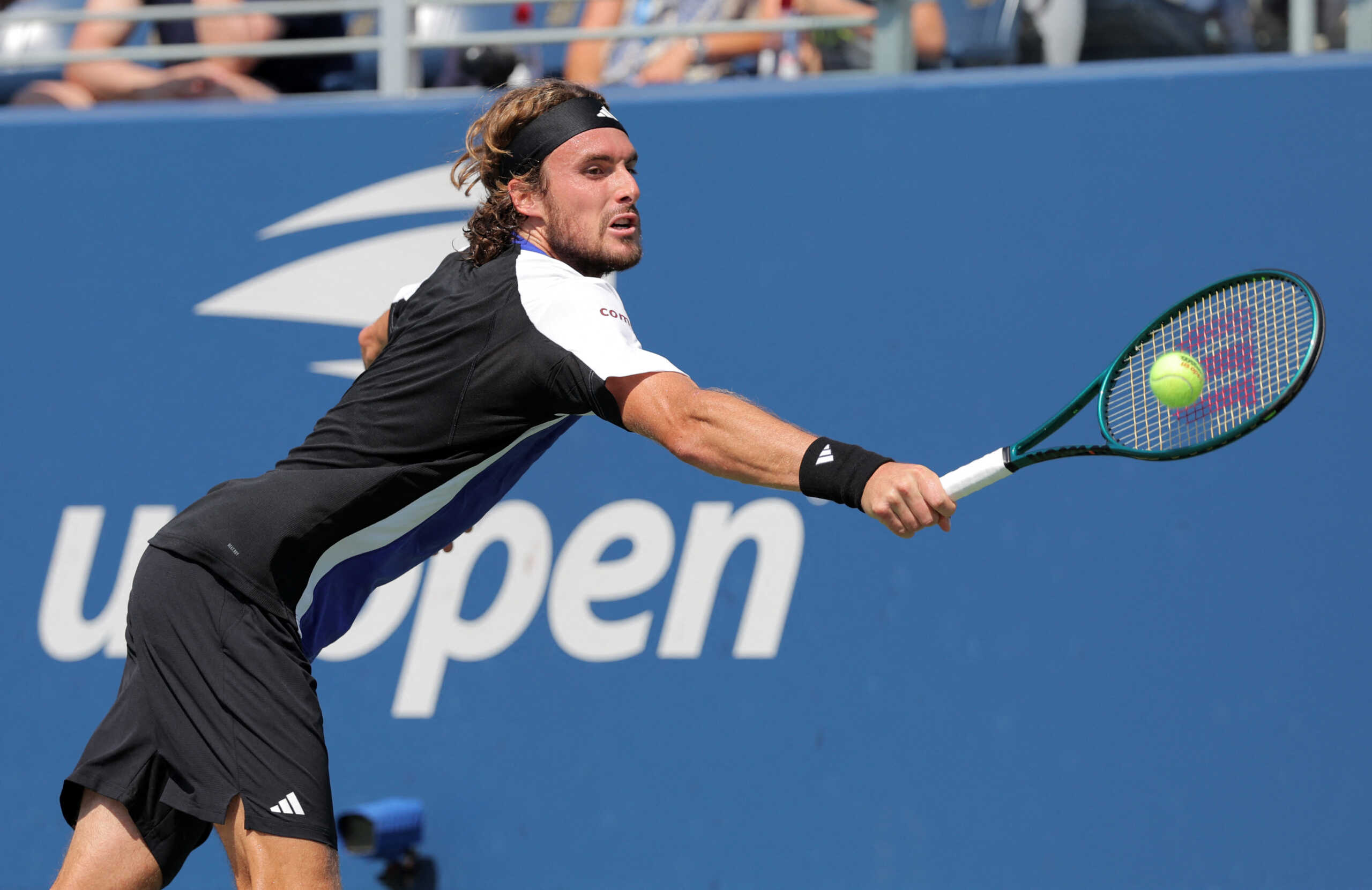 Tennis - U.S. Open - Flushing Meadows, New York, United States - August 27, 2024 Greece's Stefanos Tsitsipas in action during his first round match against Australia's Thanasi Kokkinakis REUTERS