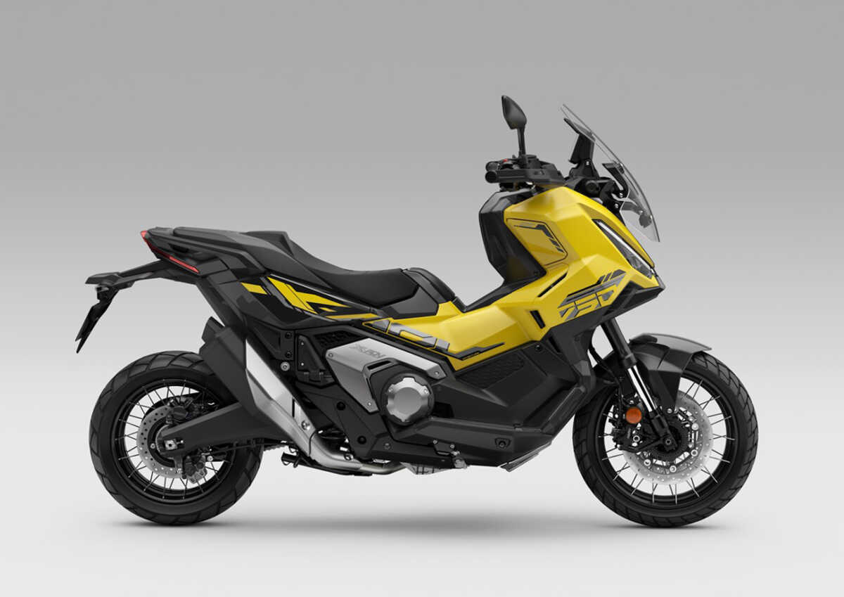 Honda X-ADV MY25: Αιχμηρή, ανανεωμένη σχεδίαση και αυξημένη πρακτικότητα