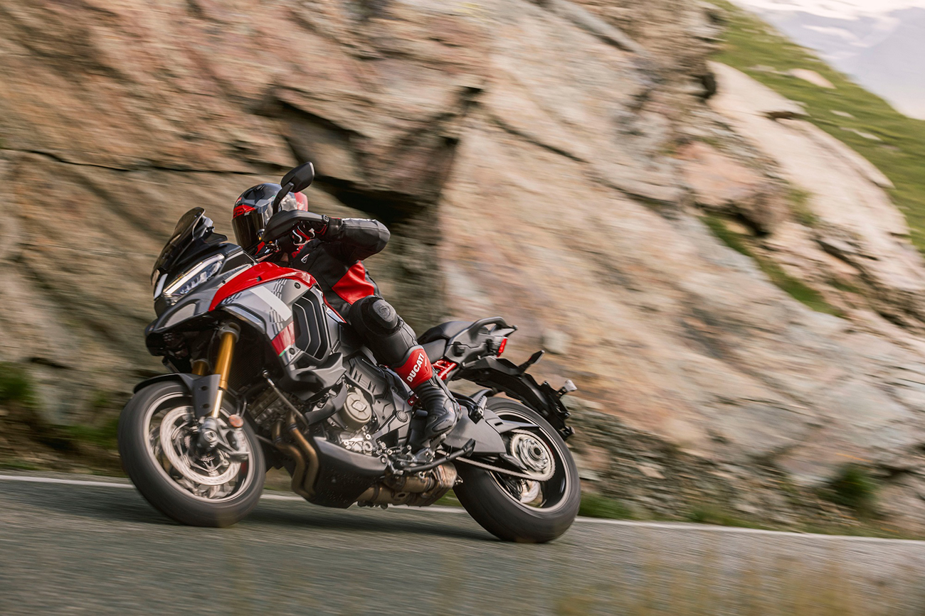 Η Ducati αποκαλύπτει τις νέες Multistrada V4, V4 S και Pikes Peak 2025