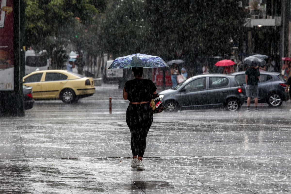 Καιρός σήμερα: Άστατος με τοπικές βροχές και καταιγίδες – Ως 29 βαθμοί η θερμοκρασία