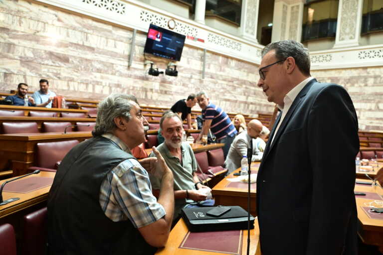 Debate θέλουν Πολάκης και Φάμελλος – Αρνητικός ο «σιωπηλός» Κασσελάκης