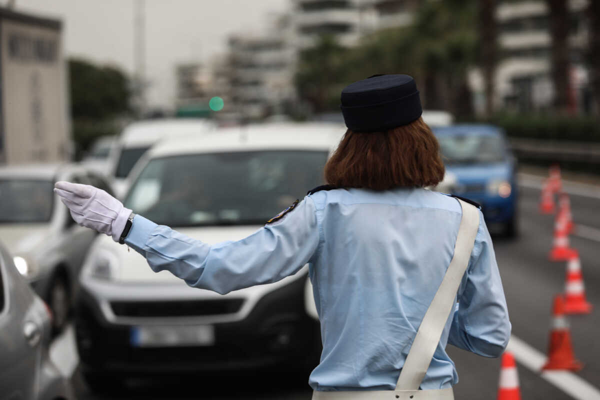 Θεσσαλονίκη: Παρέσυρε τροχονόμο γιατί δεν τον άφησε να μπει σε κεντρικό δρόμο